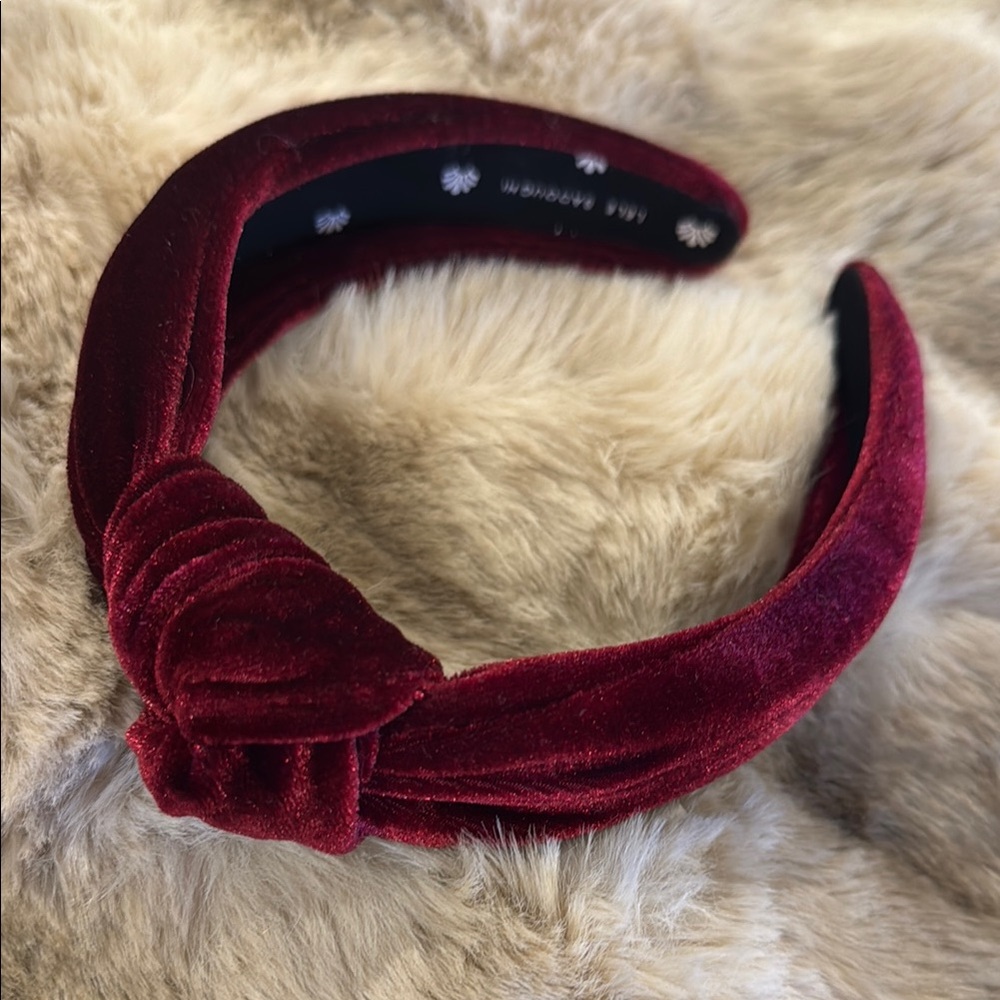 Lele Sadoughi maroon velvet headband